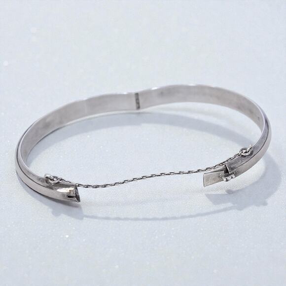Vintage 925 Silver Bangle Safety Chain Stackable 6mm Secure Closure - Picture 3 of 7